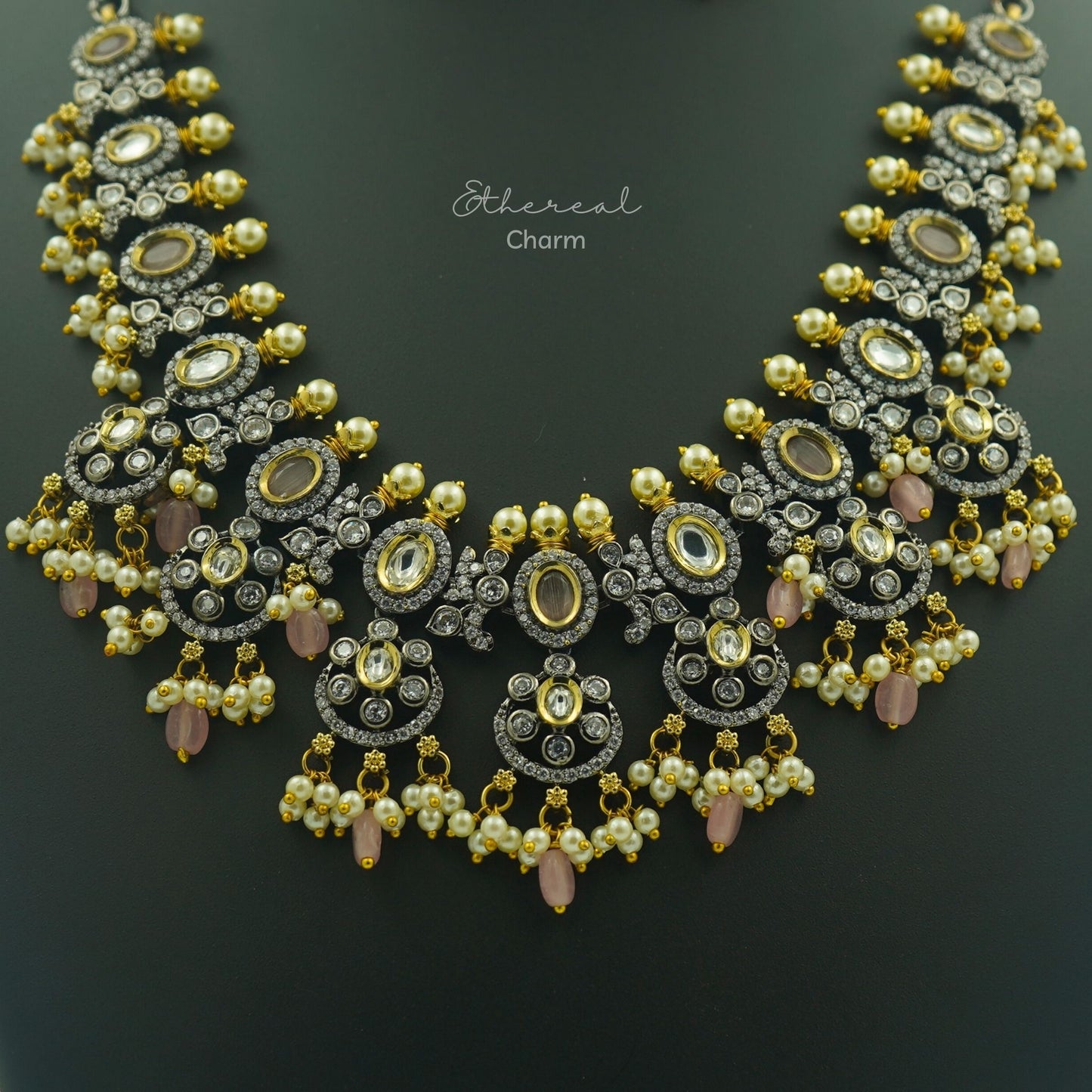 Victorian Monalisa Bead Necklace Set