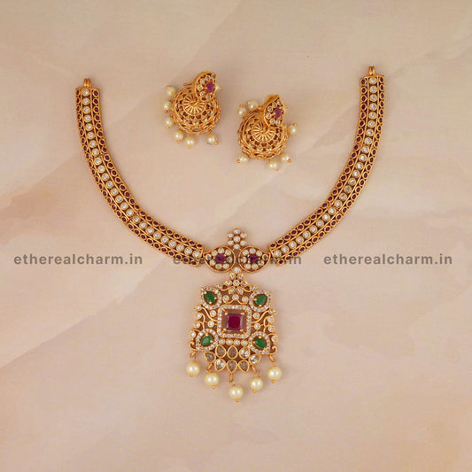 Kante Twinkling Petals Necklace Set with Buttalu