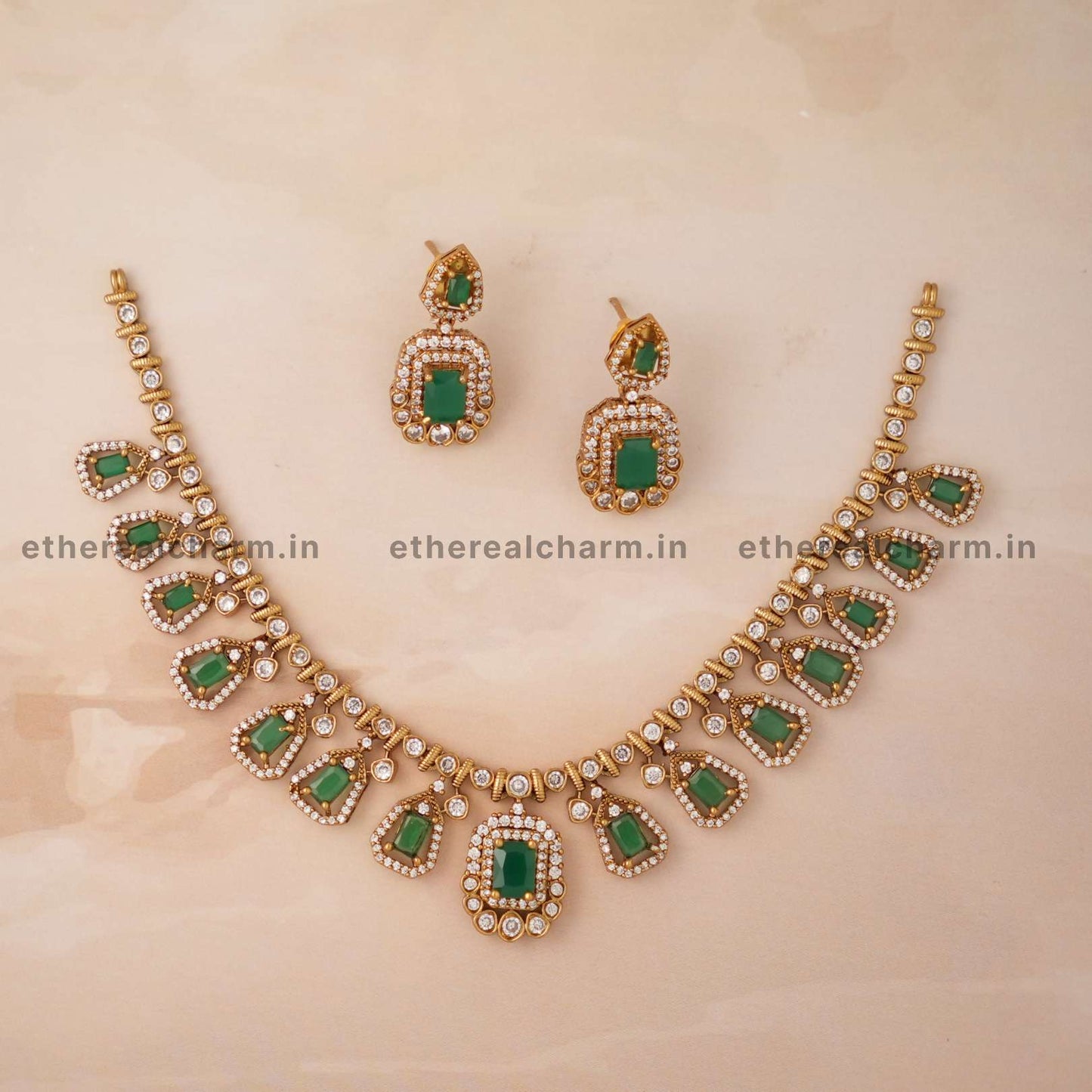 Gemstone Symphony: Necklace Set with Radiant Geometric Motifs