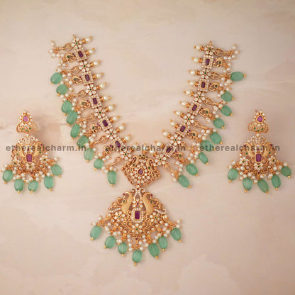 Victorian Green Monalisa Beads Necklace Set