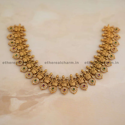 Opulent Heritage: Bottumala Necklace Set
