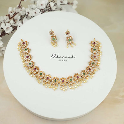 Splendid Ruby and Emerald Floral Necklace Set