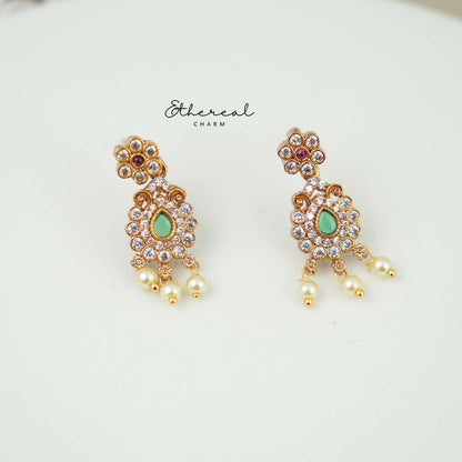 Splendid Ruby and Emerald Floral Necklace Set