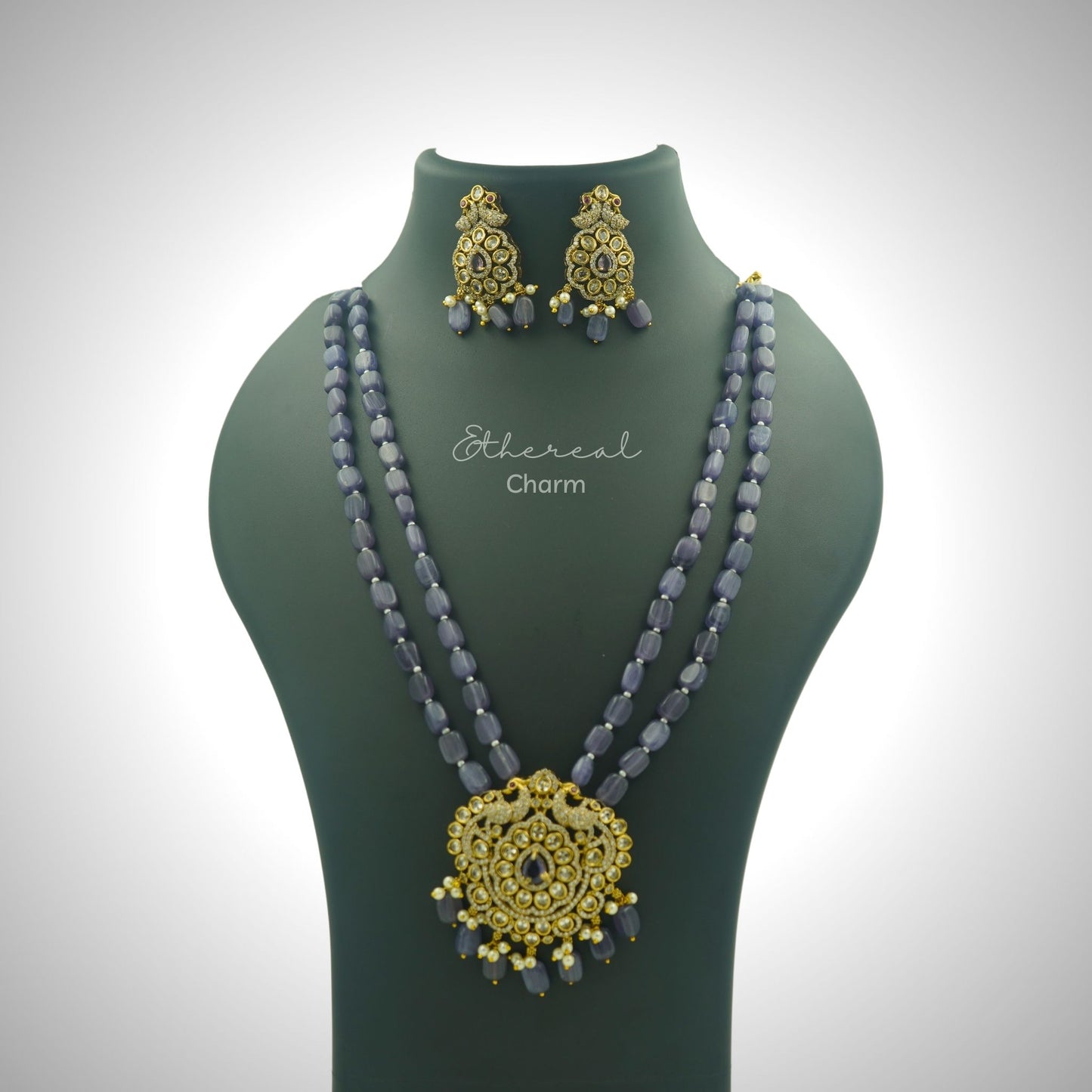 Royal Purple Monalisa Beads Necklace Set.