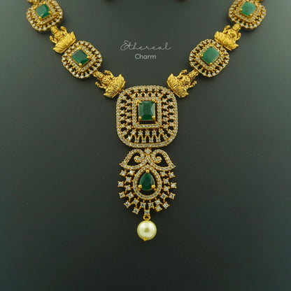 Majestic Emerald Delight Necklace Set