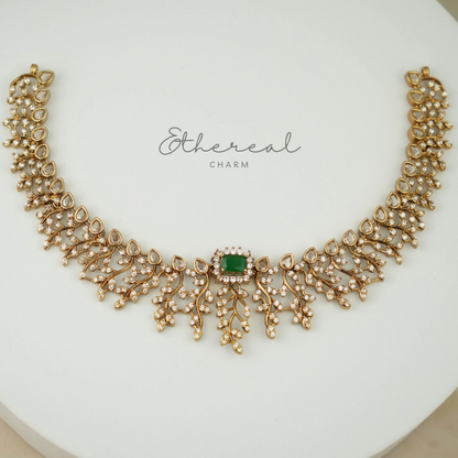 Graceful Vine Kundan Necklace with Emerald Centerpiece