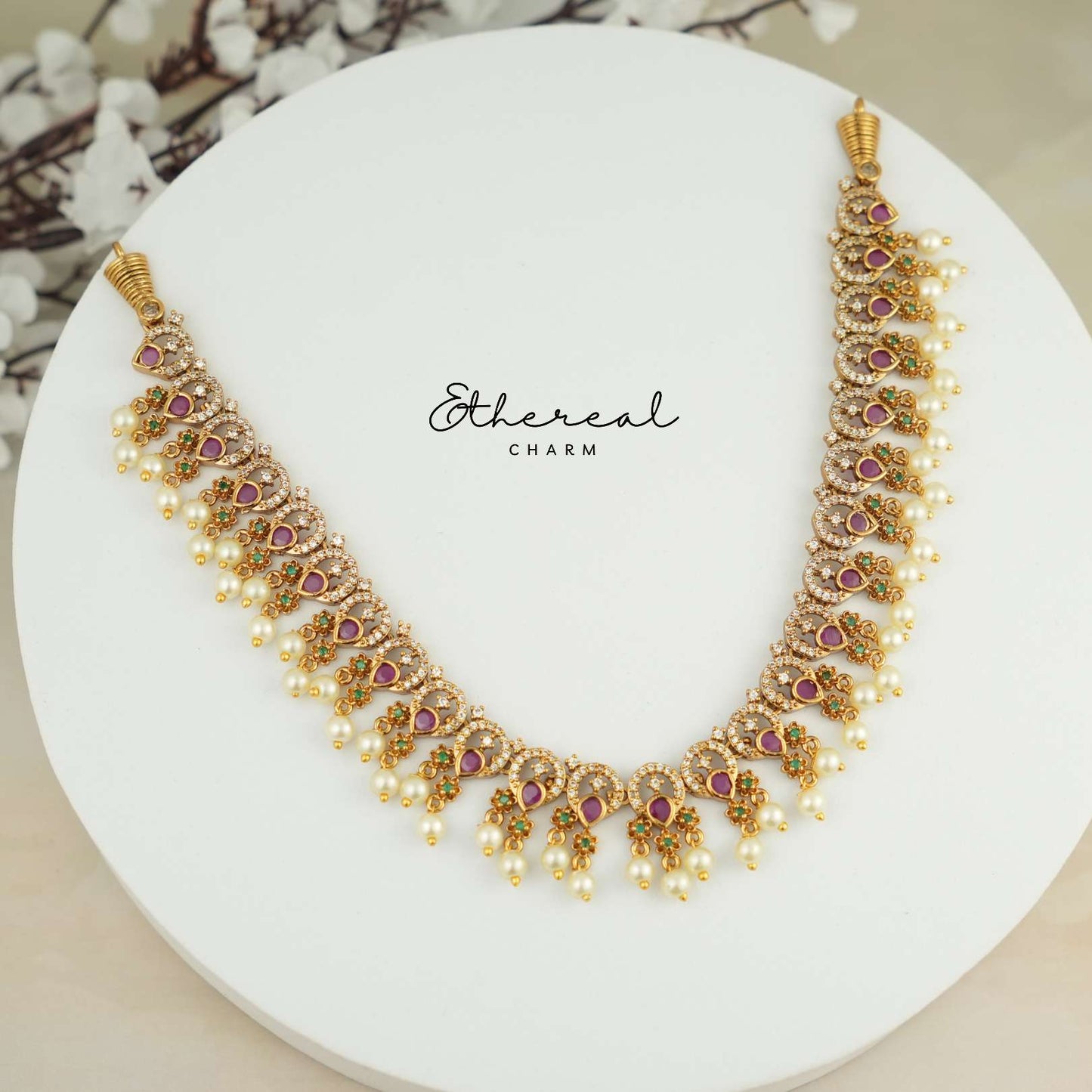 Majestic charm: Elegant Necklace with Ruby and Pearl Drops