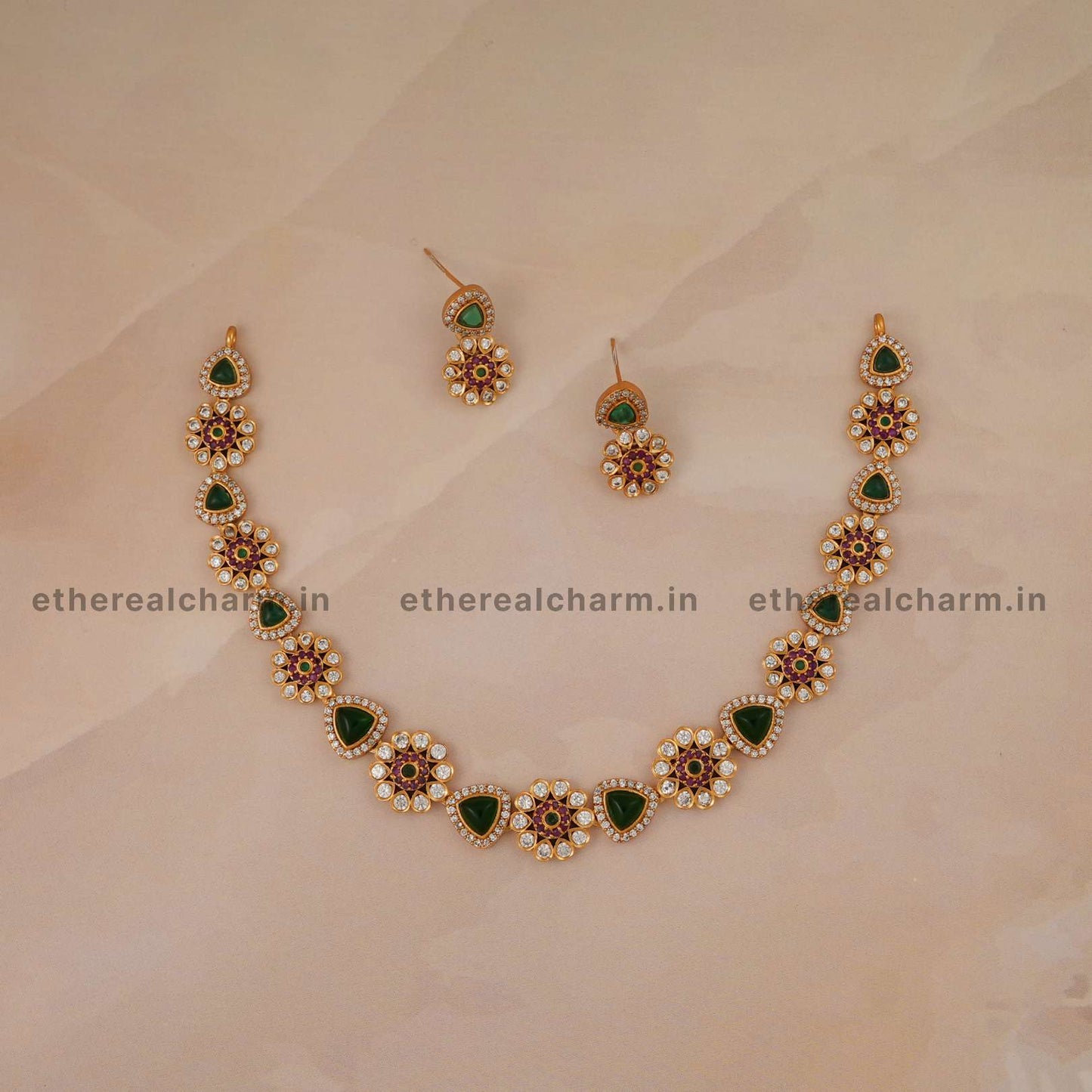 Gold Necklace Set with Floral Design