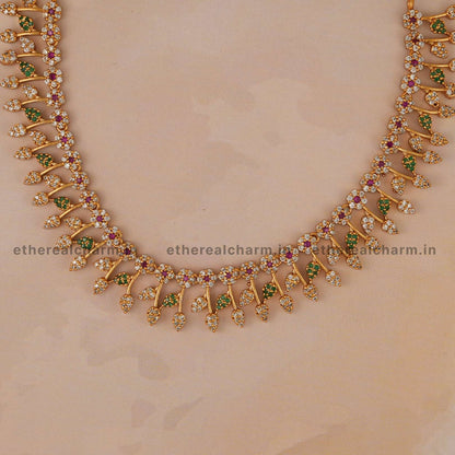 Leaf Motif Necklace Set with Sparkling Stones