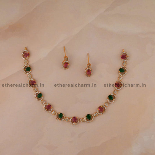 Sophisticated Gold Necklace Set