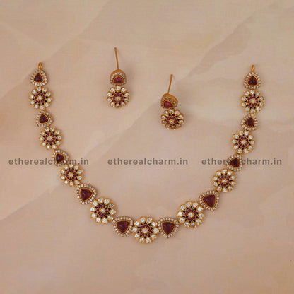 Gold Necklace Set with Floral Design
